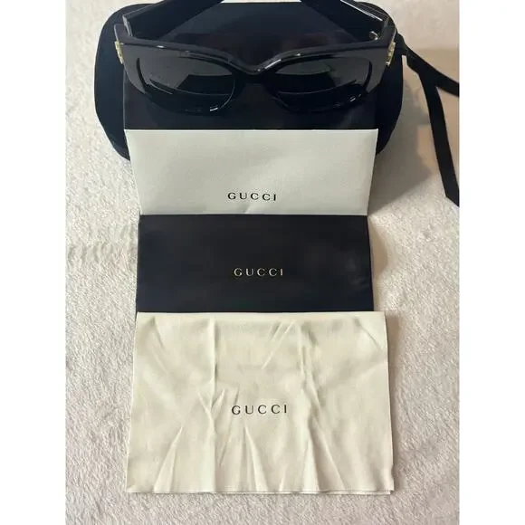 Brand New Gucci Sunglasses - Full Inclusion GG1599SA 001  display picture 1